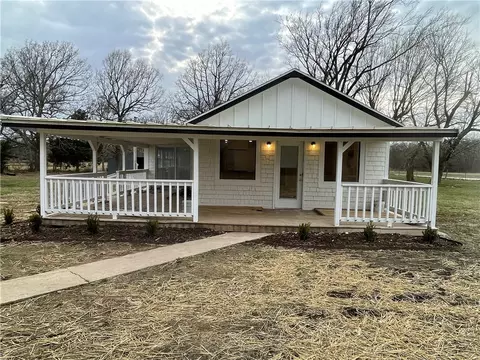 13649 Lincoln-canehill Wc 13 Rd, Lincoln, AR 72744