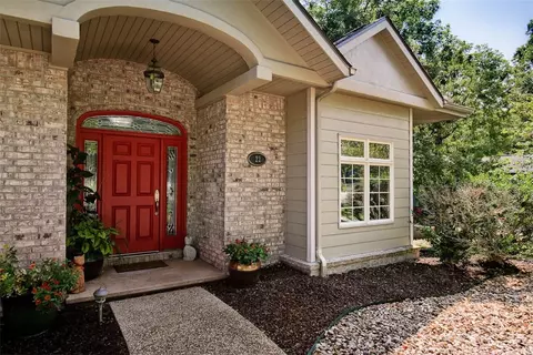 22 Mission Hills Ln, Holiday Island, AR 72631