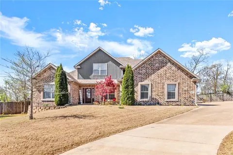 5908 SW Knotty Pine Rd, Bentonville, AR 72712