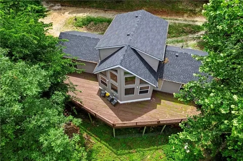 22678 E War Eagle Rd, Springdale, AR 72764