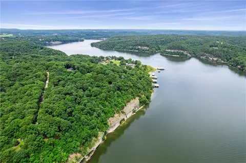 View/Area - 22678 E War Eagle Rd, Springdale, AR 72764 photo 12 of 15