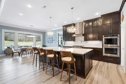 Kitchen - 19369 Neills Bluff Rd, Springdale, AR 72764 photo 1 of 5