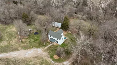 401 S Horse Creek Rd, Sulphur Springs, AR 72768