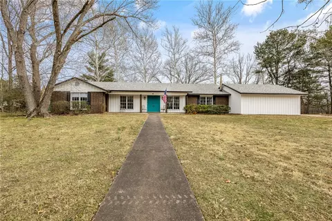 48 W Alton Cir, Rogers, AR 72756