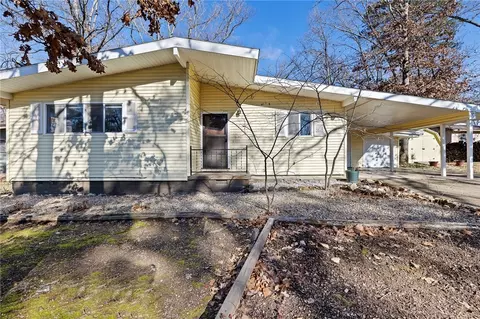 25 Hope Dr, Bella Vista, AR 72715
