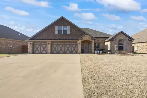 1508 Shook Dr, Cave Springs, AR 72718