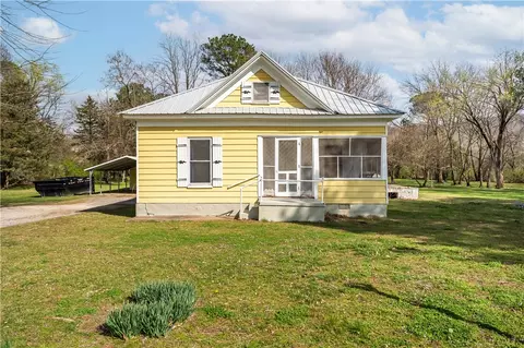 154 Main St, West Fork, AR 72774