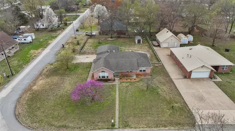510 S Pittman St, Prairie Grove, AR 72753