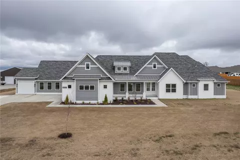 13276 Jack Mcclure Rd, Farmington, AR 72730