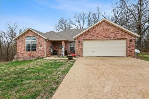 5 Doon Cir, Bella Vista, AR 72715