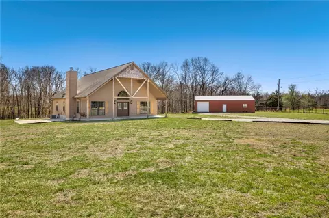 12575 Bullock Rd, Bentonville, AR 72712