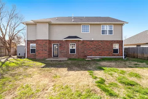 520 Paint Ln, Centerton, AR 72719 photo 2