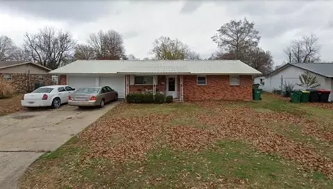 703 Morrison Pl, Springdale, AR 72762