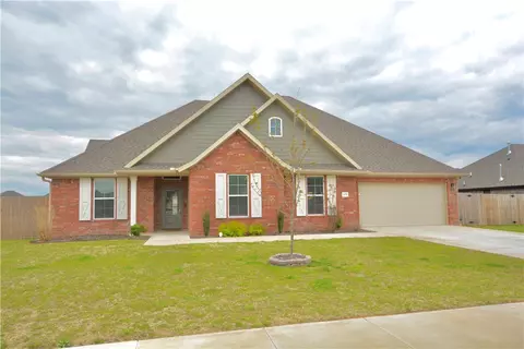 1278 Montagna St, Springdale, AR 72762