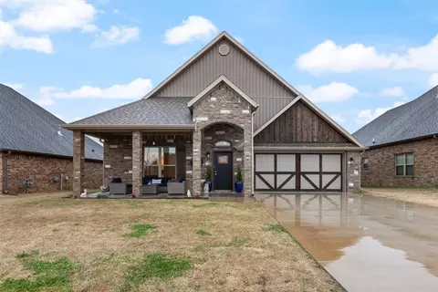 1061 Flat Rock St, Centerton, AR 72713