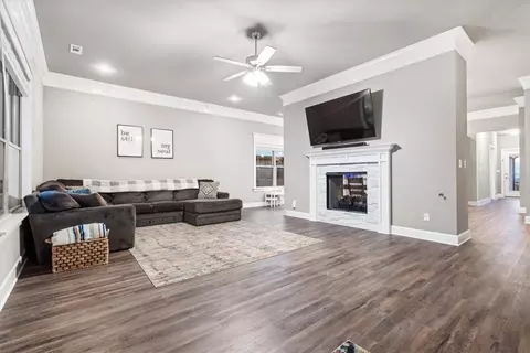 1061 Flat Rock St, Bentonville, AR 72713 photo 3