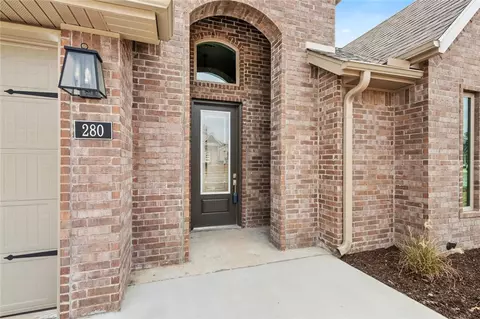141 Ambry Loop, Centerton, AR 72719 photo 5
