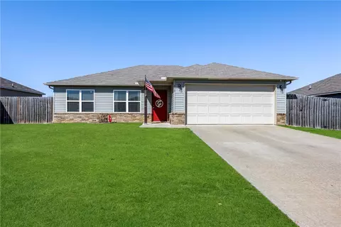 708 NW 70th Ave, Bentonville, AR 72713