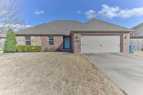 1209 Eventide St, Bentonville, AR 72712