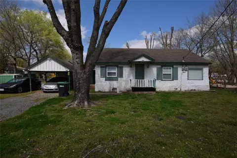 416 W Seneca St, Tahlequah, OK 74464