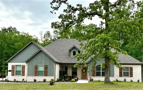 4 Eastleigh Pl, Bella Vista, AR 72714