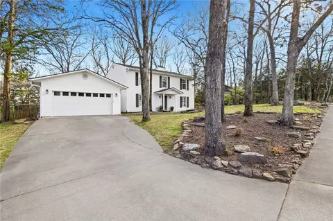 3167 Katherine Ave, Fayetteville, AR 72703