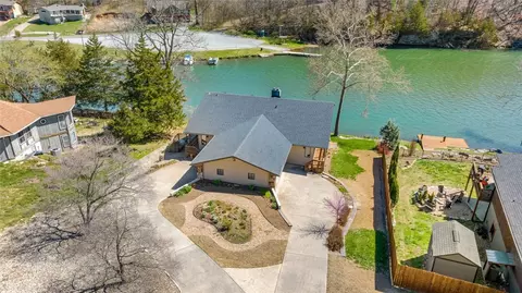 20 Castleford Dr, Bella Vista, AR 72714