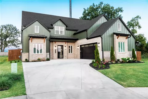 6504 SW Dawning Path St, Bentonville, AR 72713