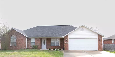 125 Sugar Leaf Ct, Siloam Springs, AR 72761