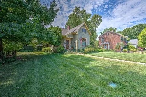501 W Central Ave, Bentonville, AR 72712