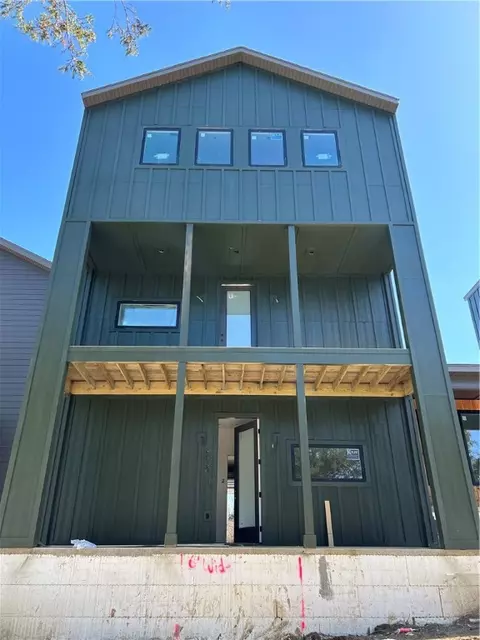 2966 N Old Missouri Rd, Fayetteville, AR 72703