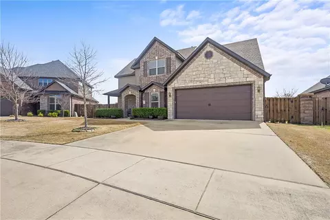 4600 Langmead Dr, Rogers, AR 72758