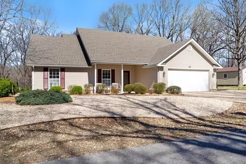10 Casebolt Ln, Bella Vista, AR 72715