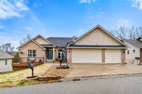 43 Portsmouth Dr, Bella Vista, AR 72715
