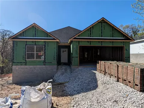 6 Roxburgh Ln, Bella Vista, AR 72715