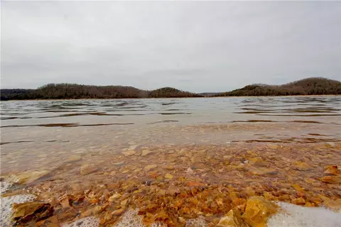000 County Road 156, Eureka Springs, AR 72632