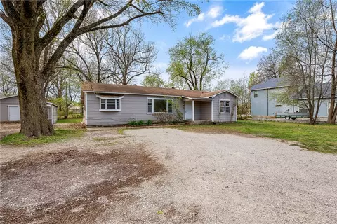 1609 Backus Ave, Springdale, AR 72762 photo 2