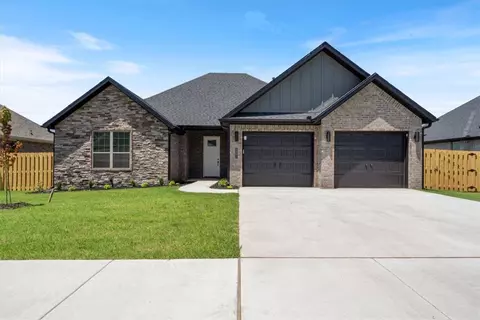 2301 Abbott Ln, Pea Ridge, AR 72751