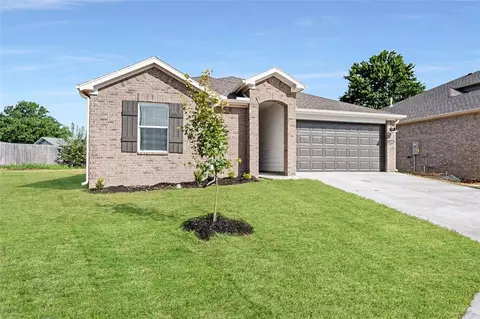 5524 Southwood Ave, Springdale, AR 72764