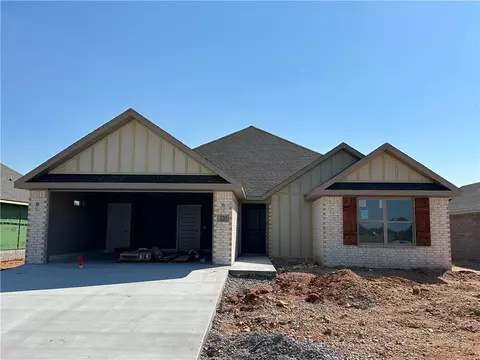 331 Palm St, Centerton, AR 72719