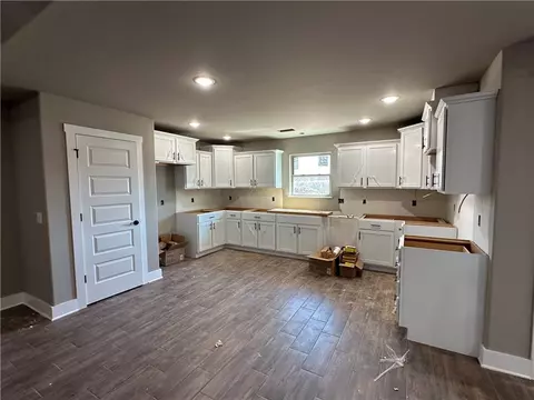 331 Palm St, Centerton, AR 72719 photo 4