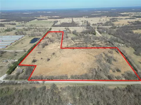 570 Road Rd, Rose, OK 74364