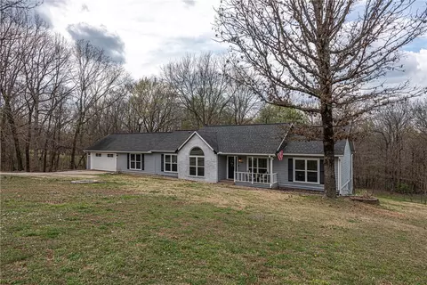 15068 Osage Creek Rd, Springdale, AR 72762