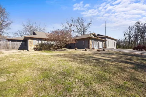 6 Kilsyth Pl, Bella Vista, AR 72715