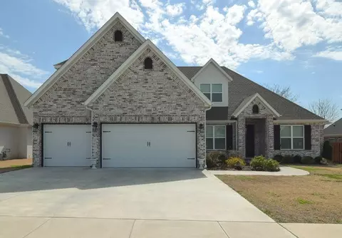 1320 Elizabeth Loop, Bentonville, AR 72712