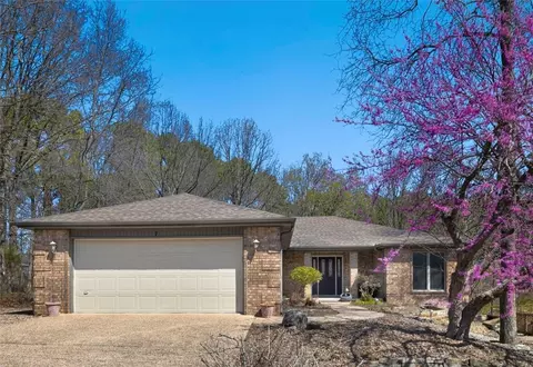 7 Fountainhall Dr, Bella Vista, AR 72715