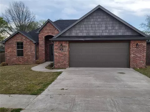 384 Brooke St, Springdale, AR 72762