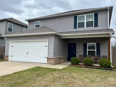 5106 W Claxton Cir, Fayetteville, AR 72704