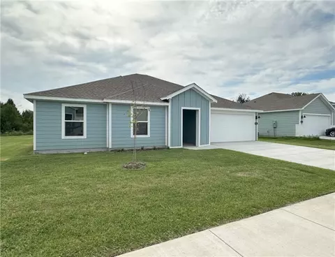 303 E Seville St, Siloam Springs, AR 72761