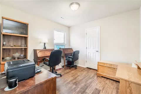404 E Laurel Ave, Rogers, AR 72758 photo 8